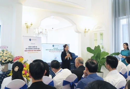 Ra mắt Đơn vị điều trị chuyên sâu vết thương khó lành